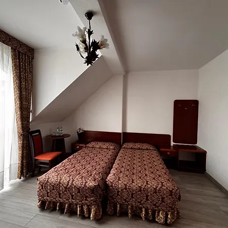 Murano 3* Sajzy